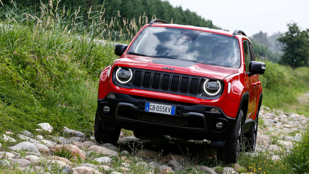 Jeep renegade trailhawk plug in outlet hybrid